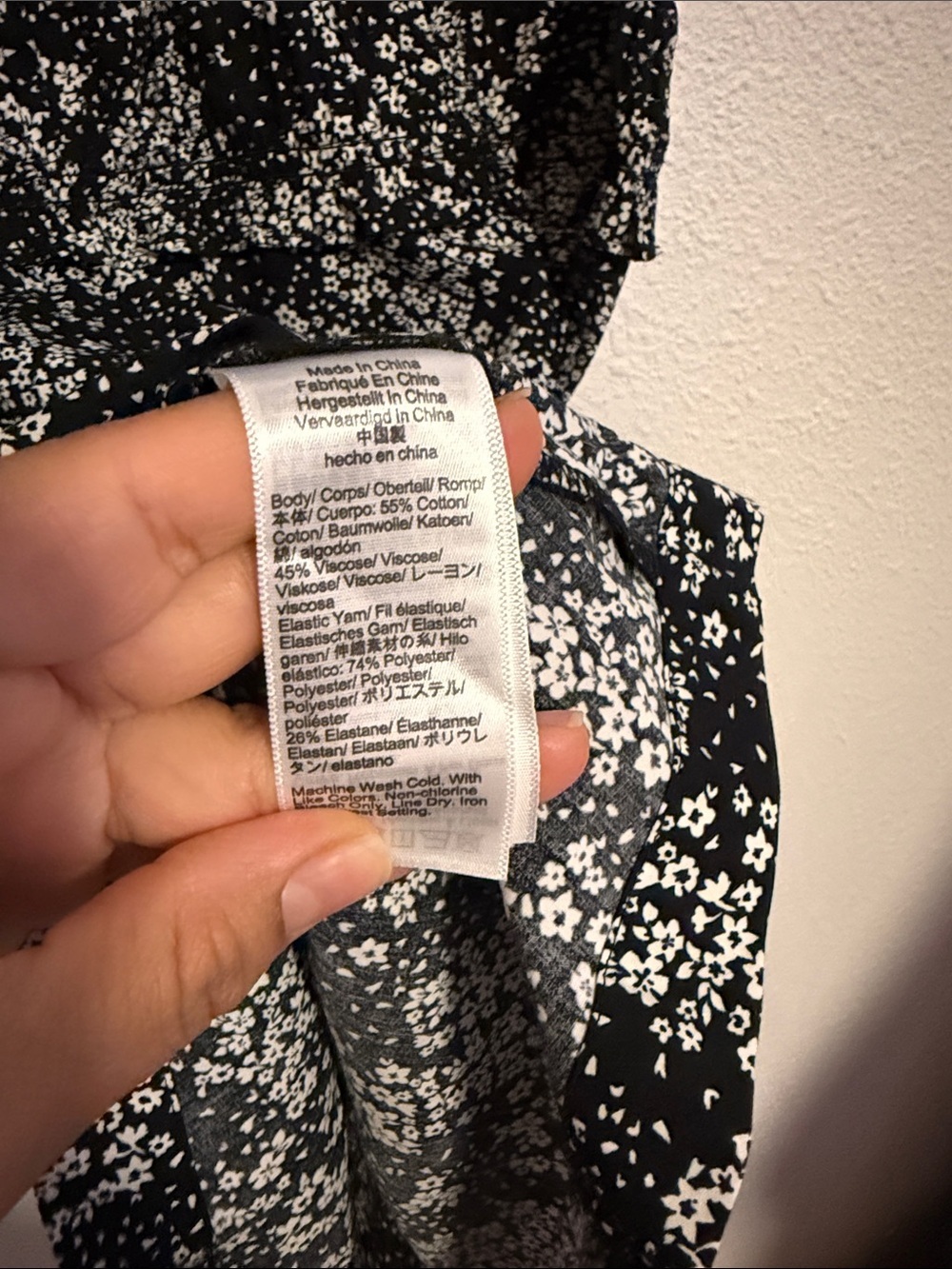 Madewell Smocked Crewneck Mini Dress in Floral - Picture 6 of 9